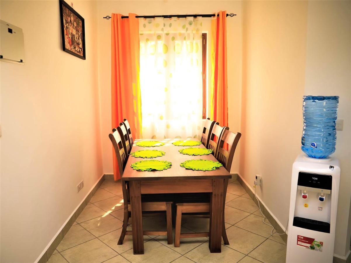 V-Szameitat Homes Praia de Diani Exterior foto