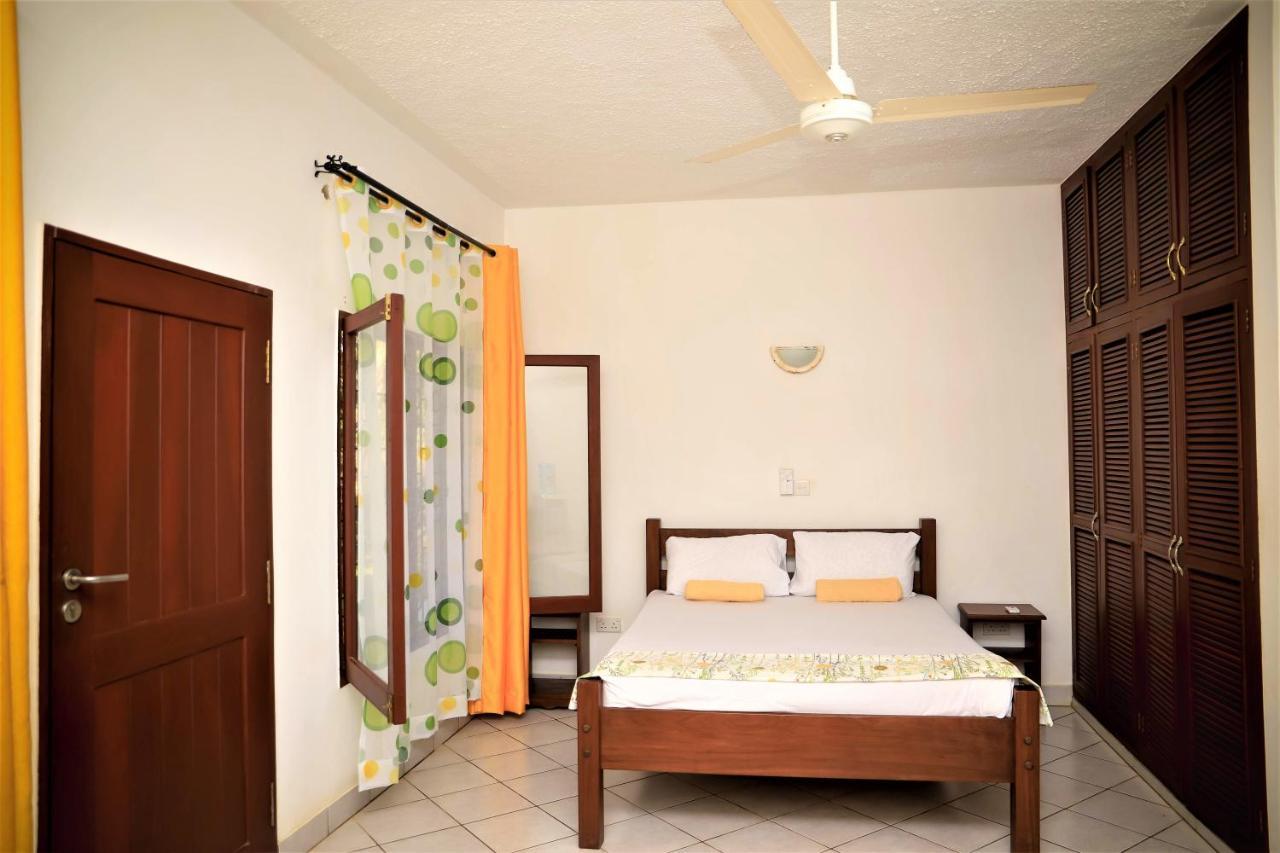 V-Szameitat Homes Praia de Diani Exterior foto