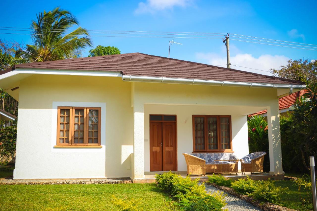 V-Szameitat Homes Praia de Diani Exterior foto